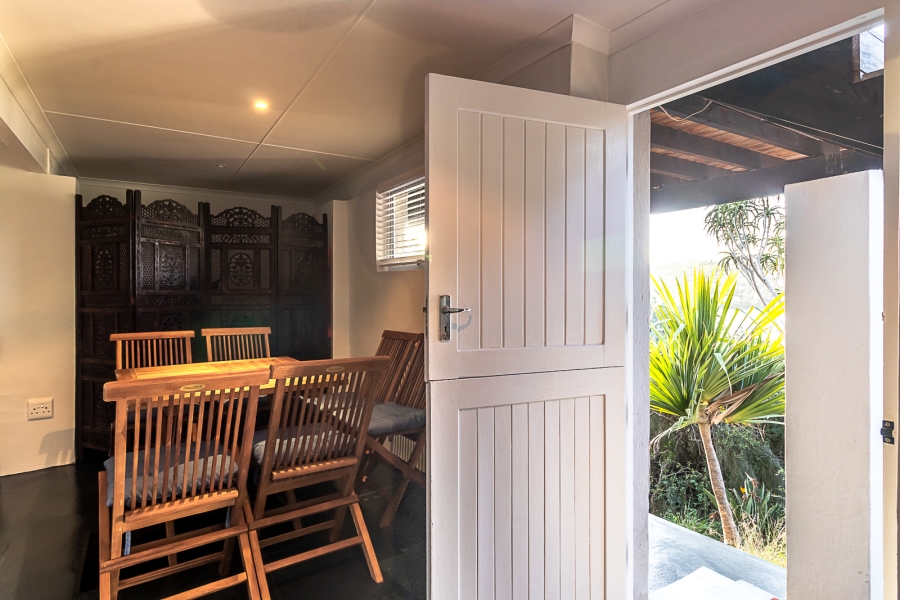 5 Bedroom Property for Sale in Riversbend Eastern Cape